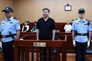 东契奇谈被太阳球迷嘘：很有意思 我投中他们球馆就安静下来了